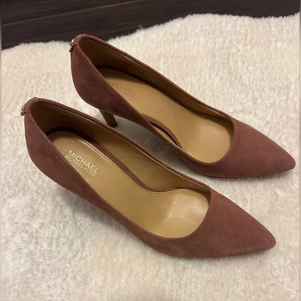 Michael Kors Dusty Rose Suede Pumps - Size 8